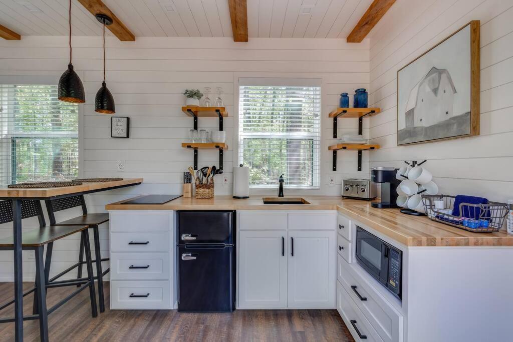 Deer Woods Villa Броукън Боу Екстериор снимка