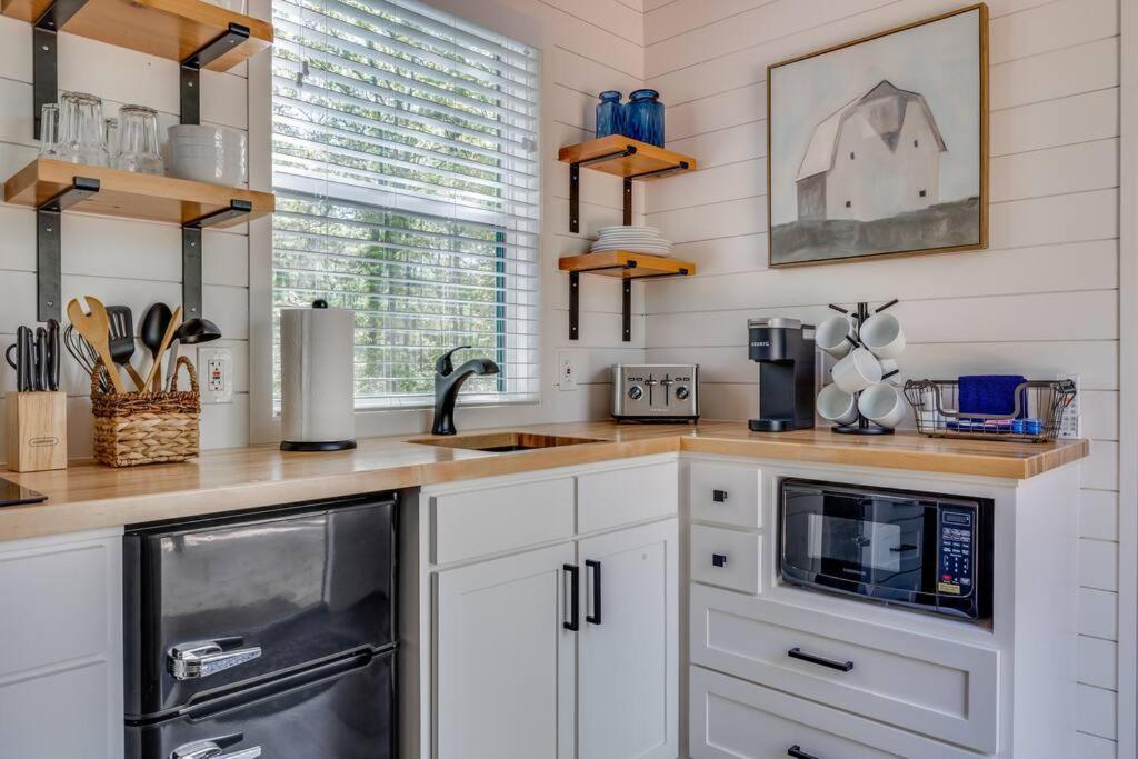Deer Woods Villa Броукън Боу Екстериор снимка