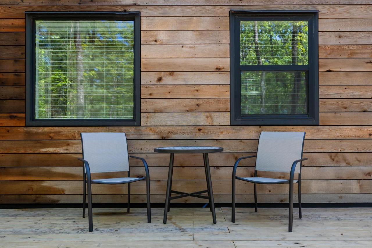 Deer Woods Villa Броукън Боу Екстериор снимка